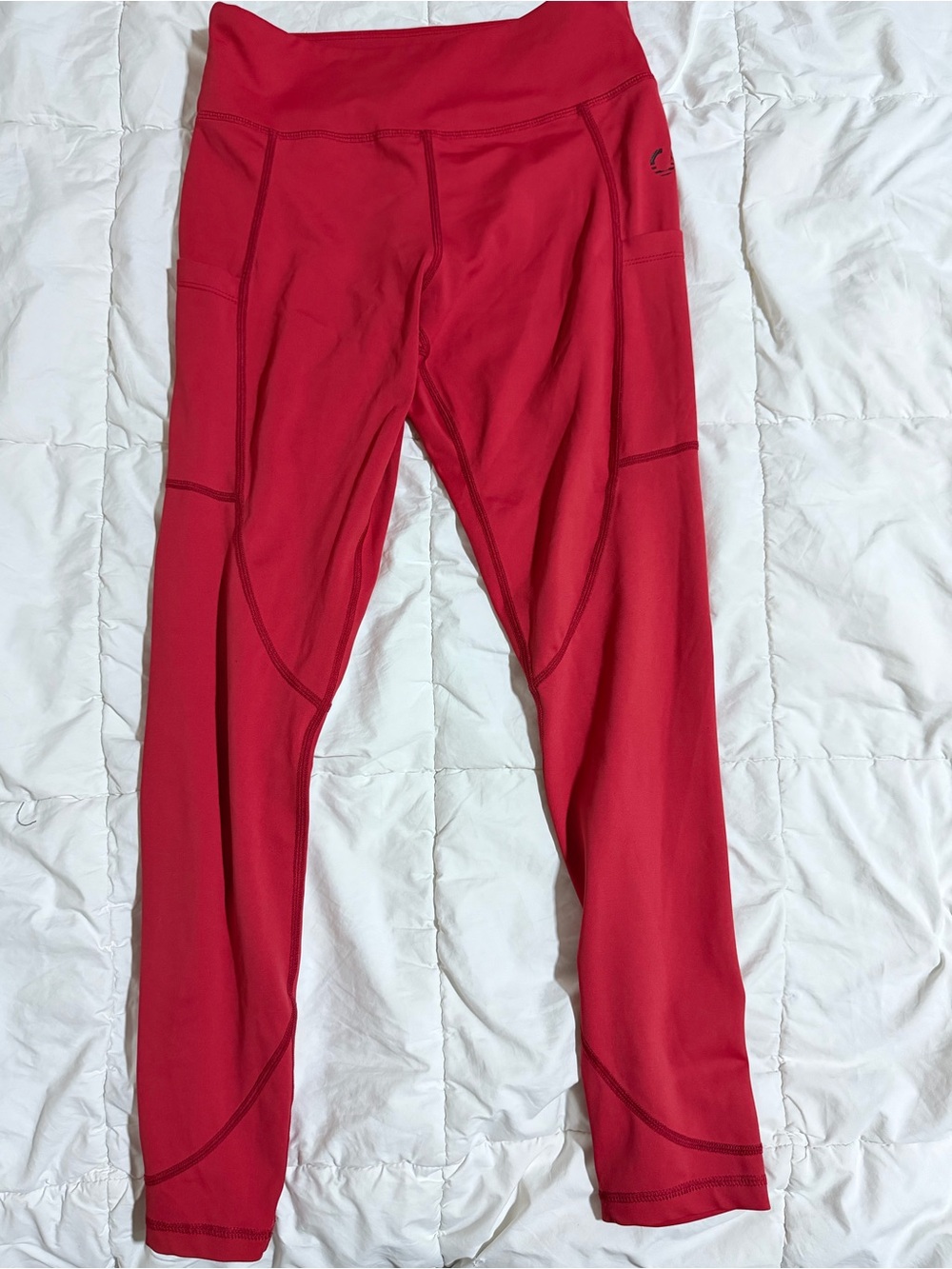 Women’s red Curves N Combatboots leggings